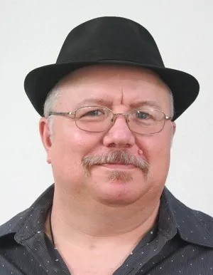 Randy Angle, Creative Director at Hoppsbusch